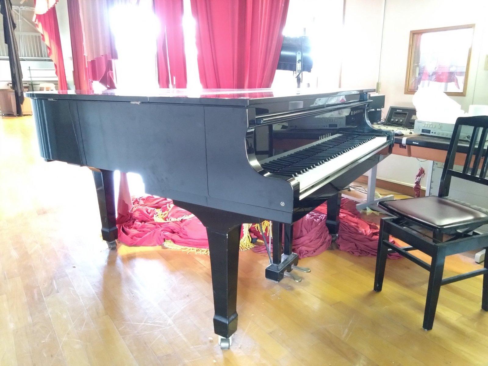 YAMAHA グランドピアノ G2E