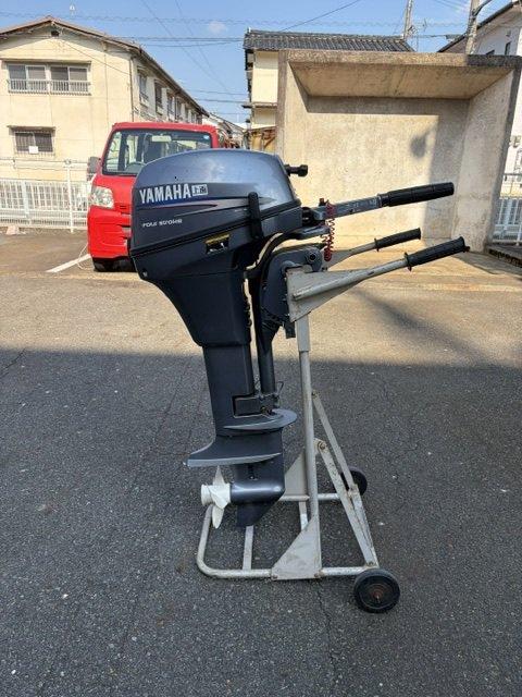 小型船舶用船外機(ヤマハ原動機 8馬力)