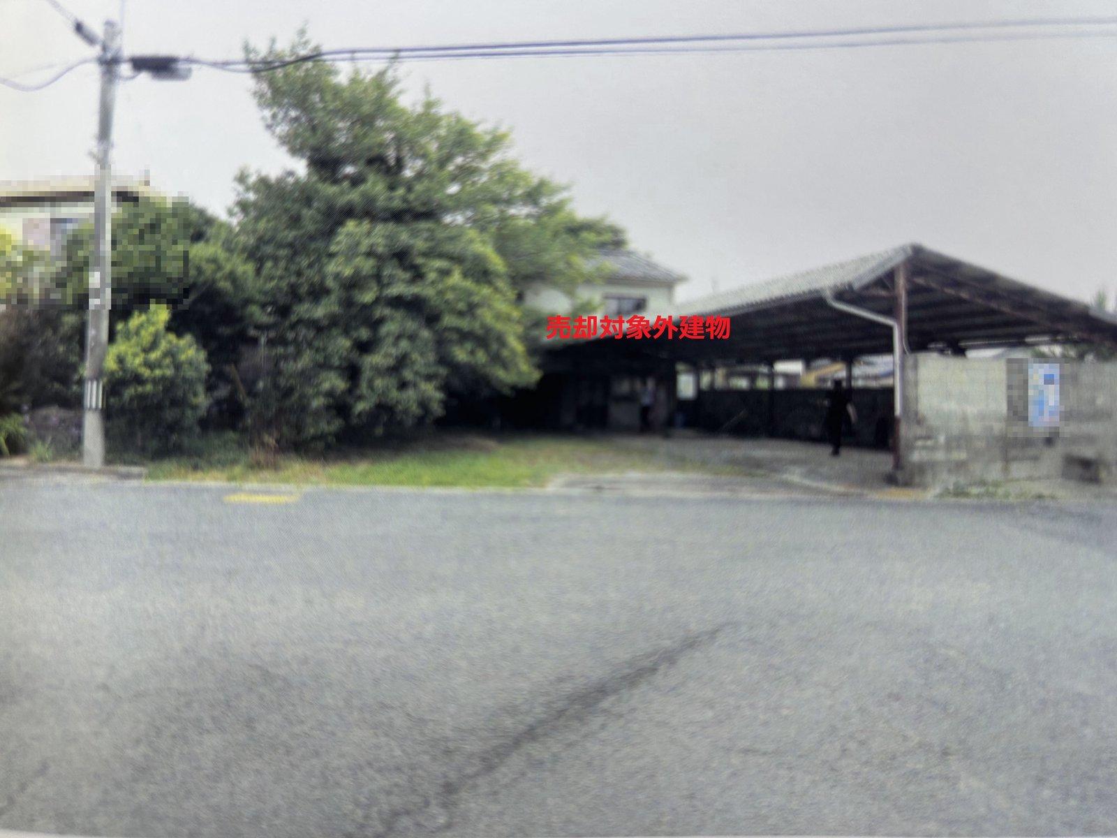 R8-4【兵庫県洲本市(淡路島)】土地のみ※地上に売却対象外の未登記建物あり