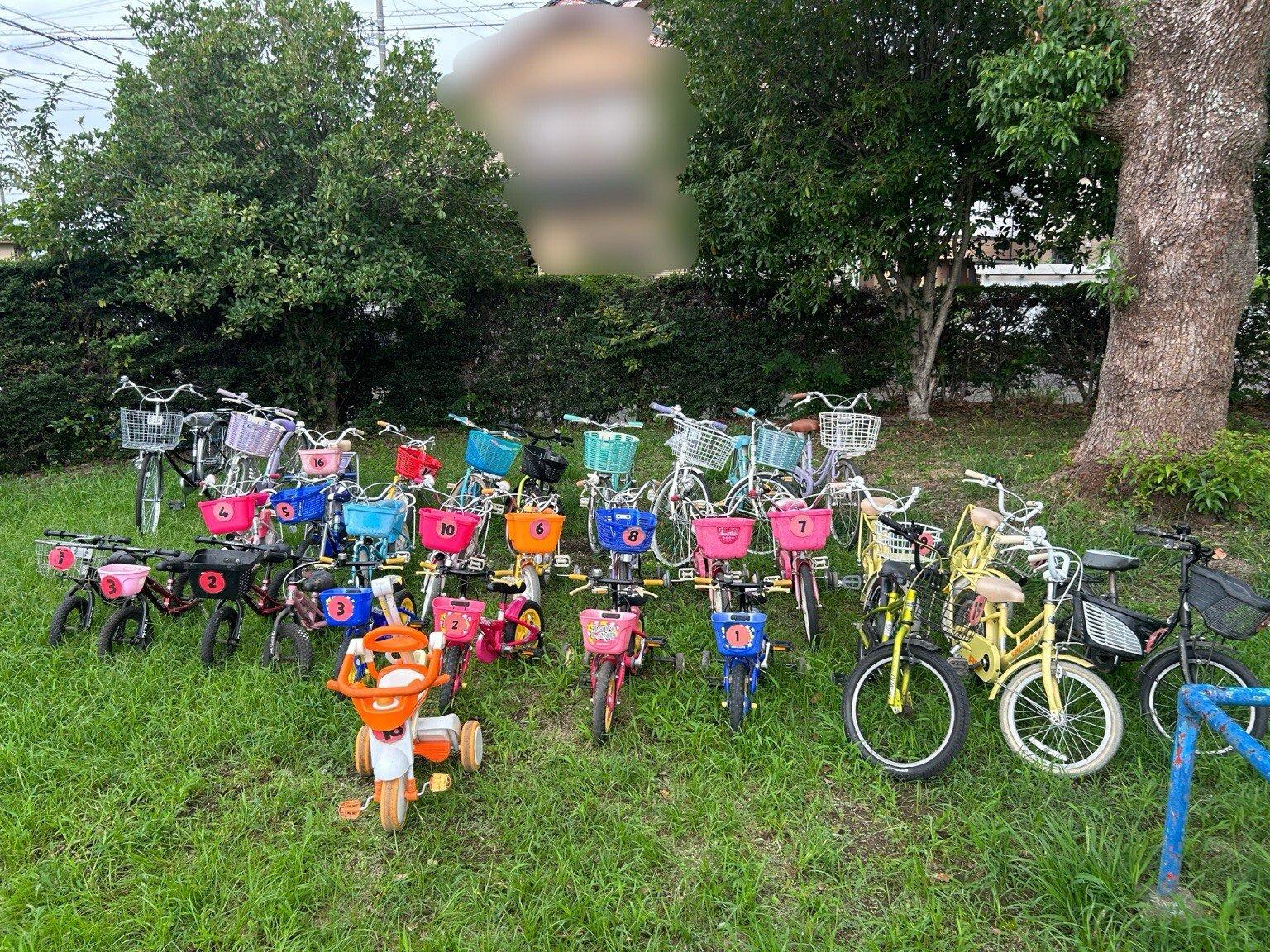 【ジャンク品】自転車32台(うち1台三輪車)【売却区分番号:R8-34】