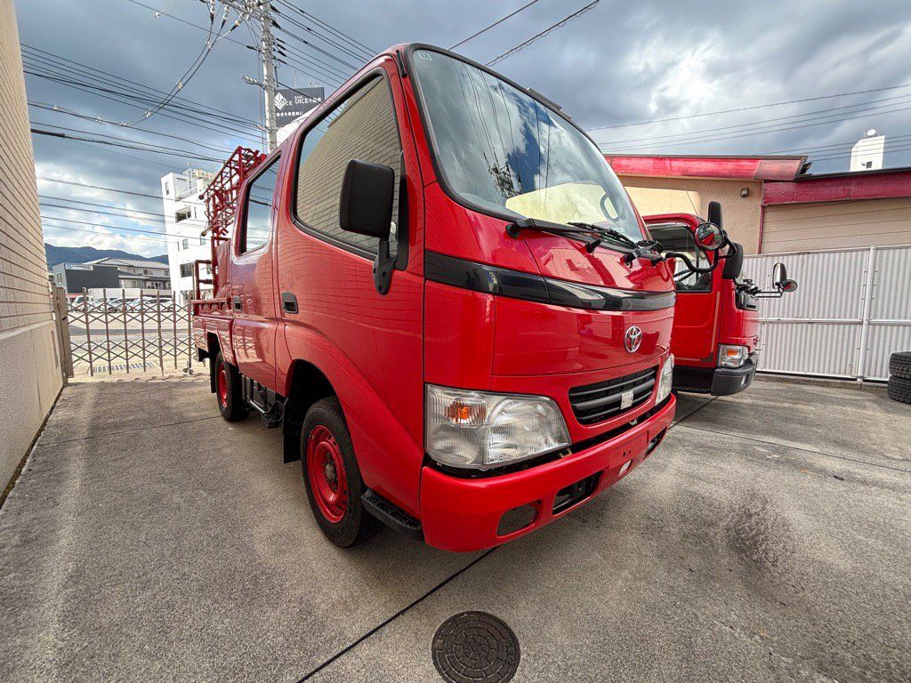 トヨタ/富士ロビン(小型動力ポンプ付積載車)