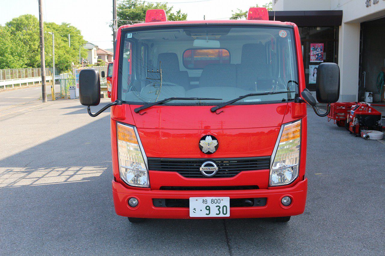 ③消防車(日産 アトラス)平成22年式 積載車
