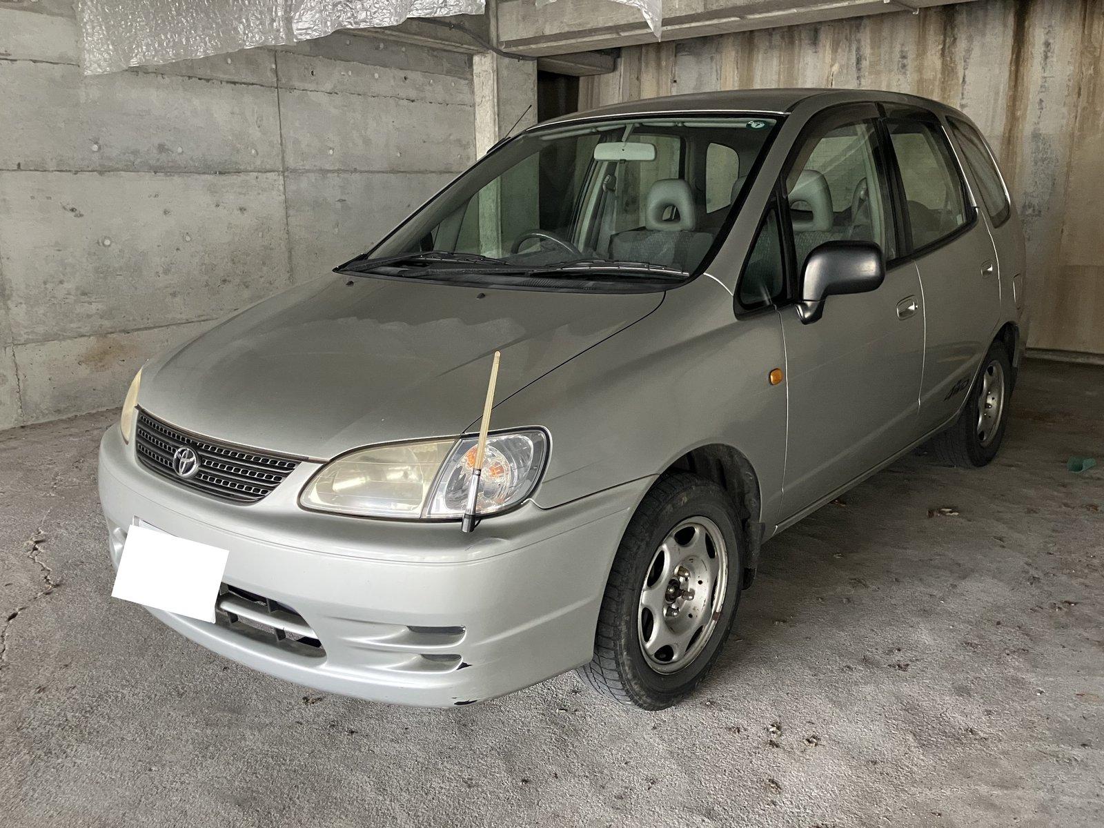 小型乗用車 トヨタ スパシオ GF-AE115N