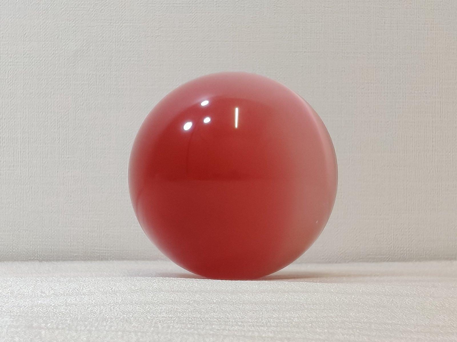 ガラス製置物(球形)ピンク 直径8cm