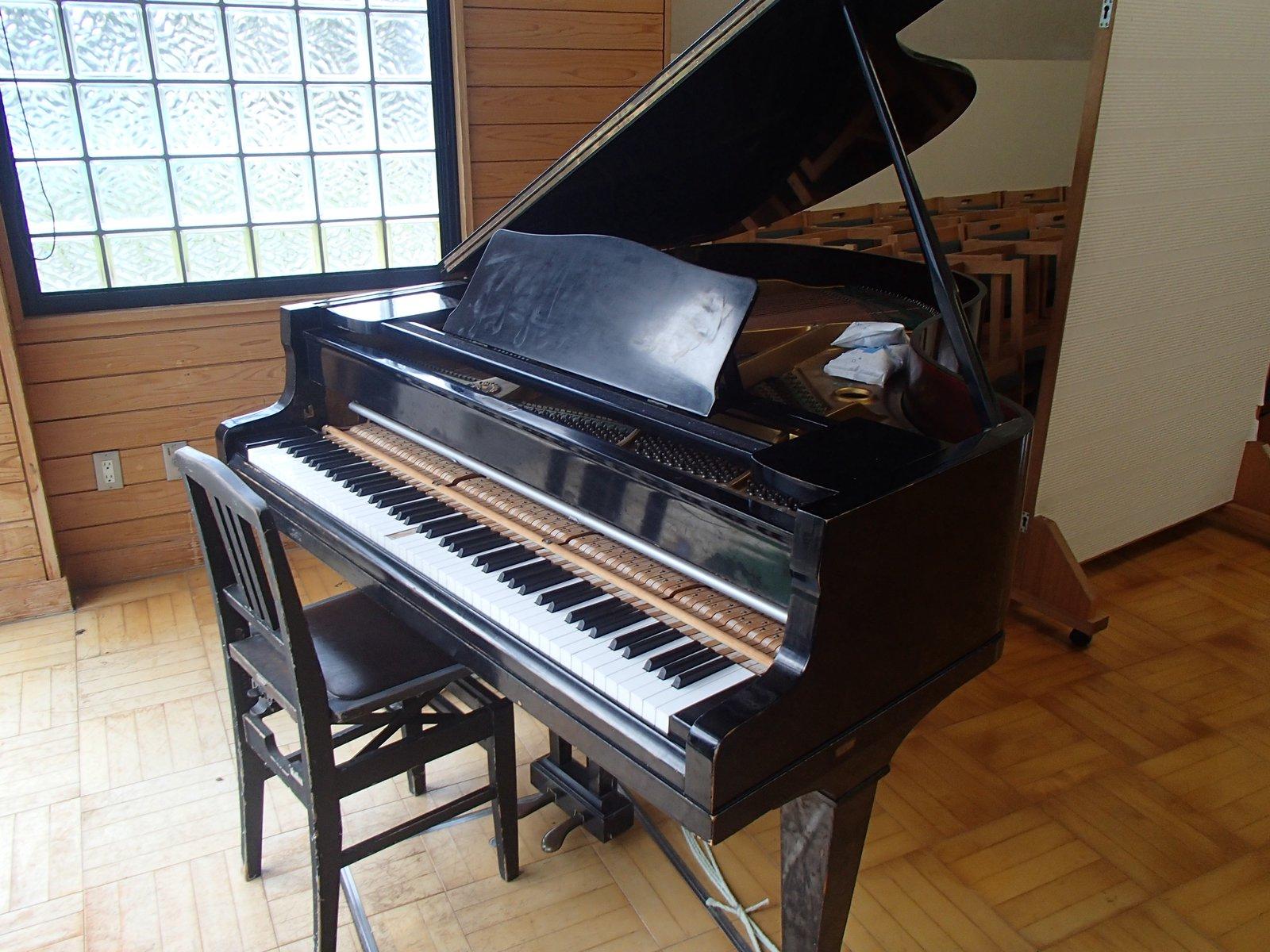 YAMAHA グランドピアノ No.G2