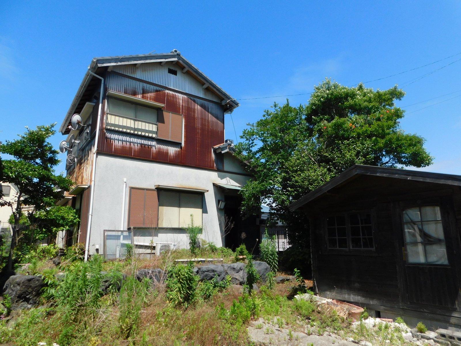 静岡県島田市船木2369番地3(土地付き建物)