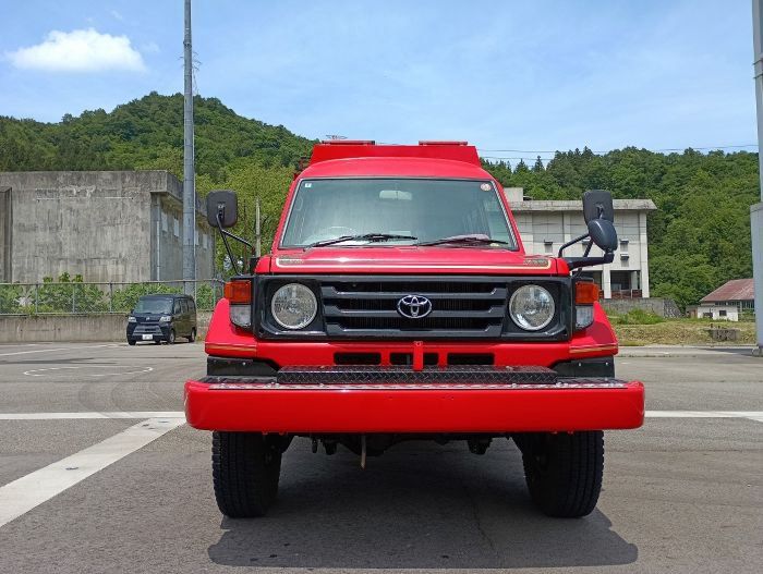トヨタ 消防ポンプ自動車(平成15年)